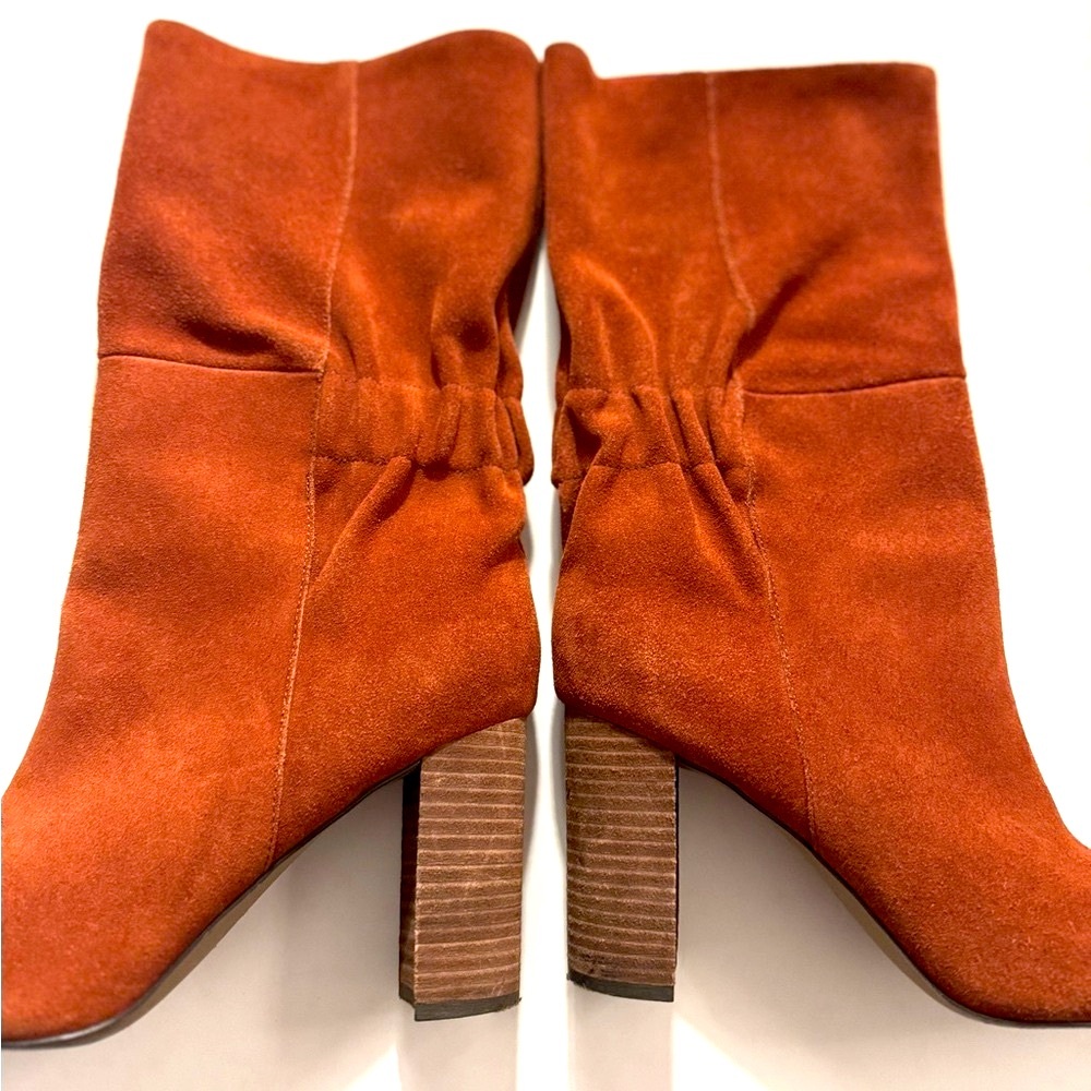 CHARLES BY CHARLES DAVID Womens Red Ruched Barrie Leather Booties - Picture 8 of 13